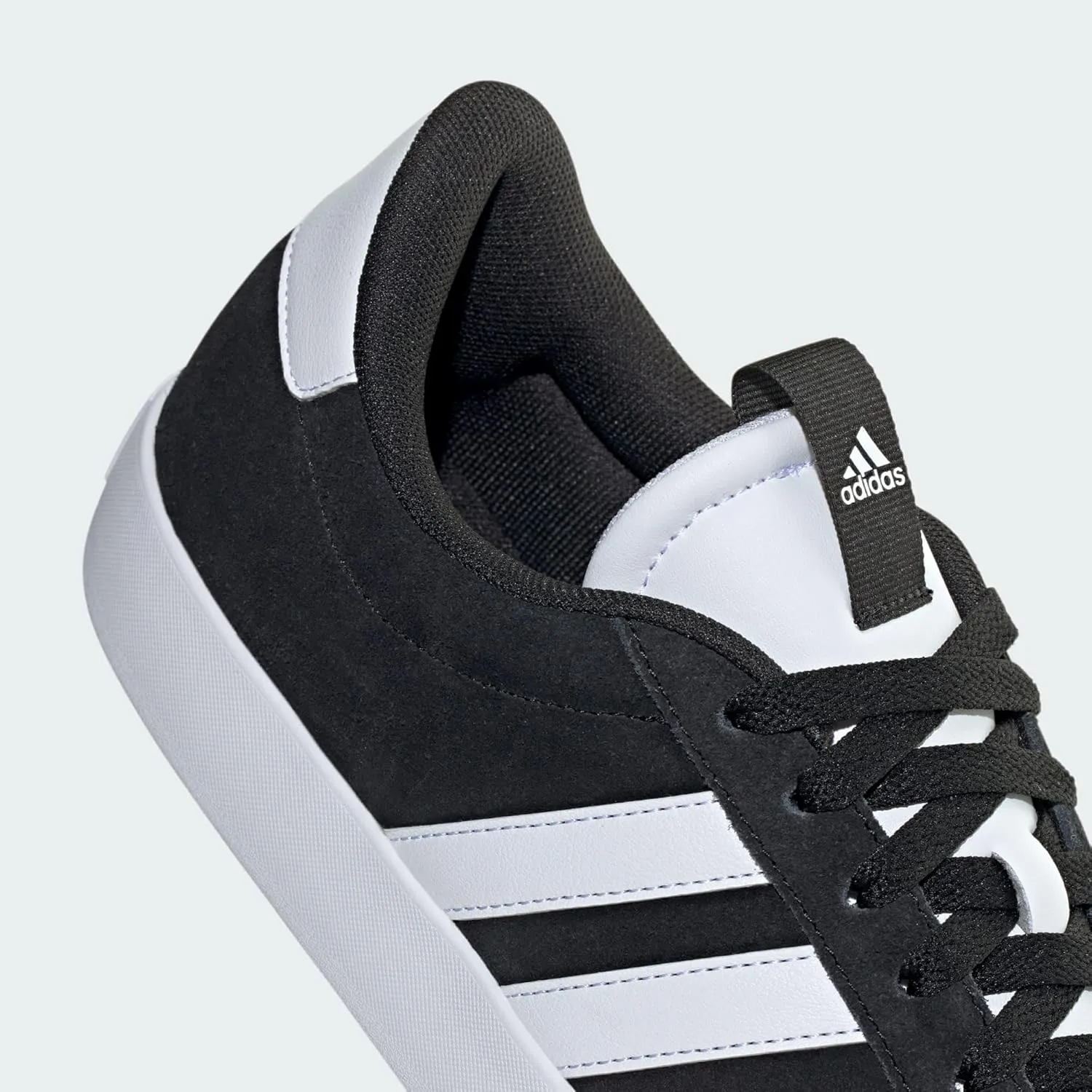 adidas Unisex Sneaker