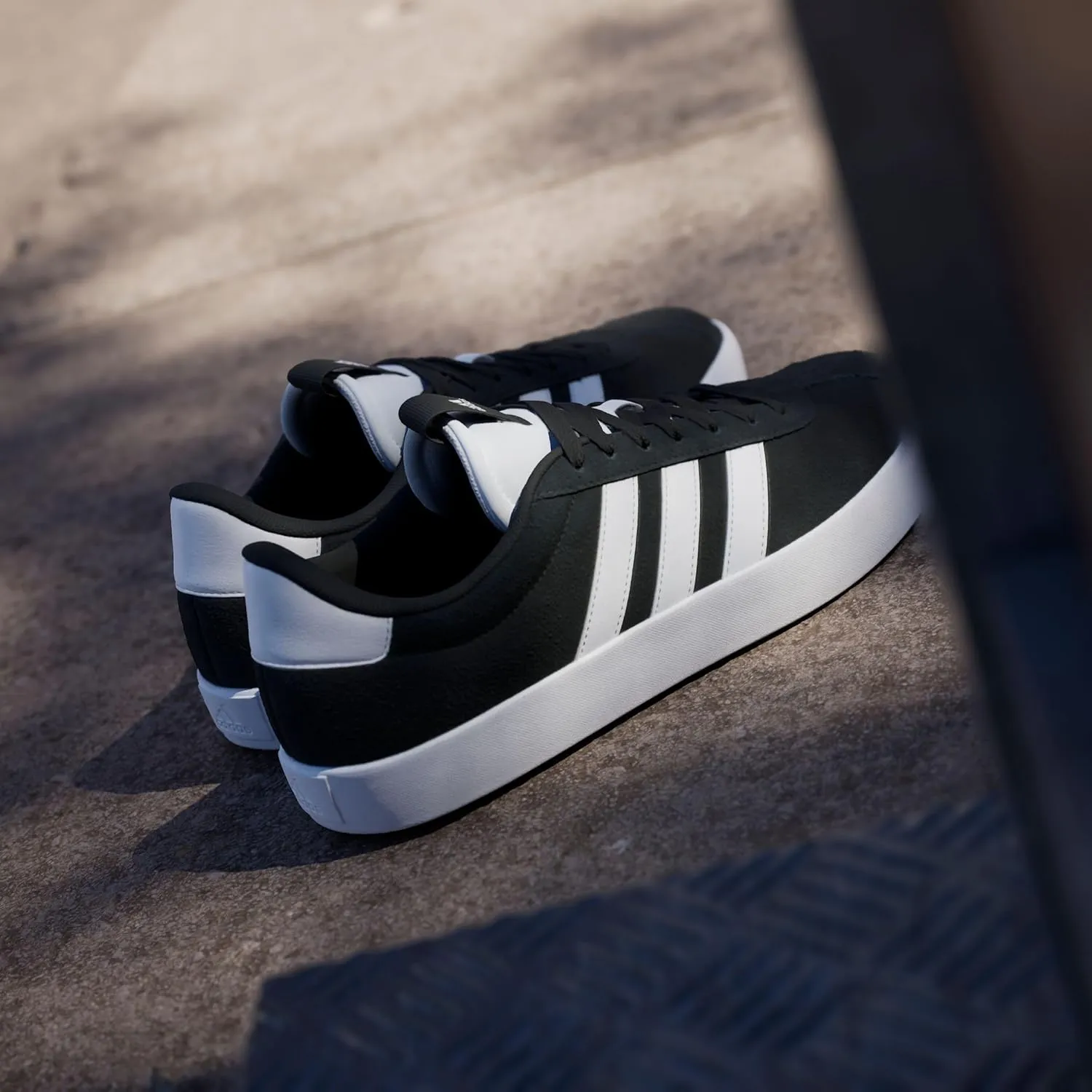 adidas Unisex Sneaker