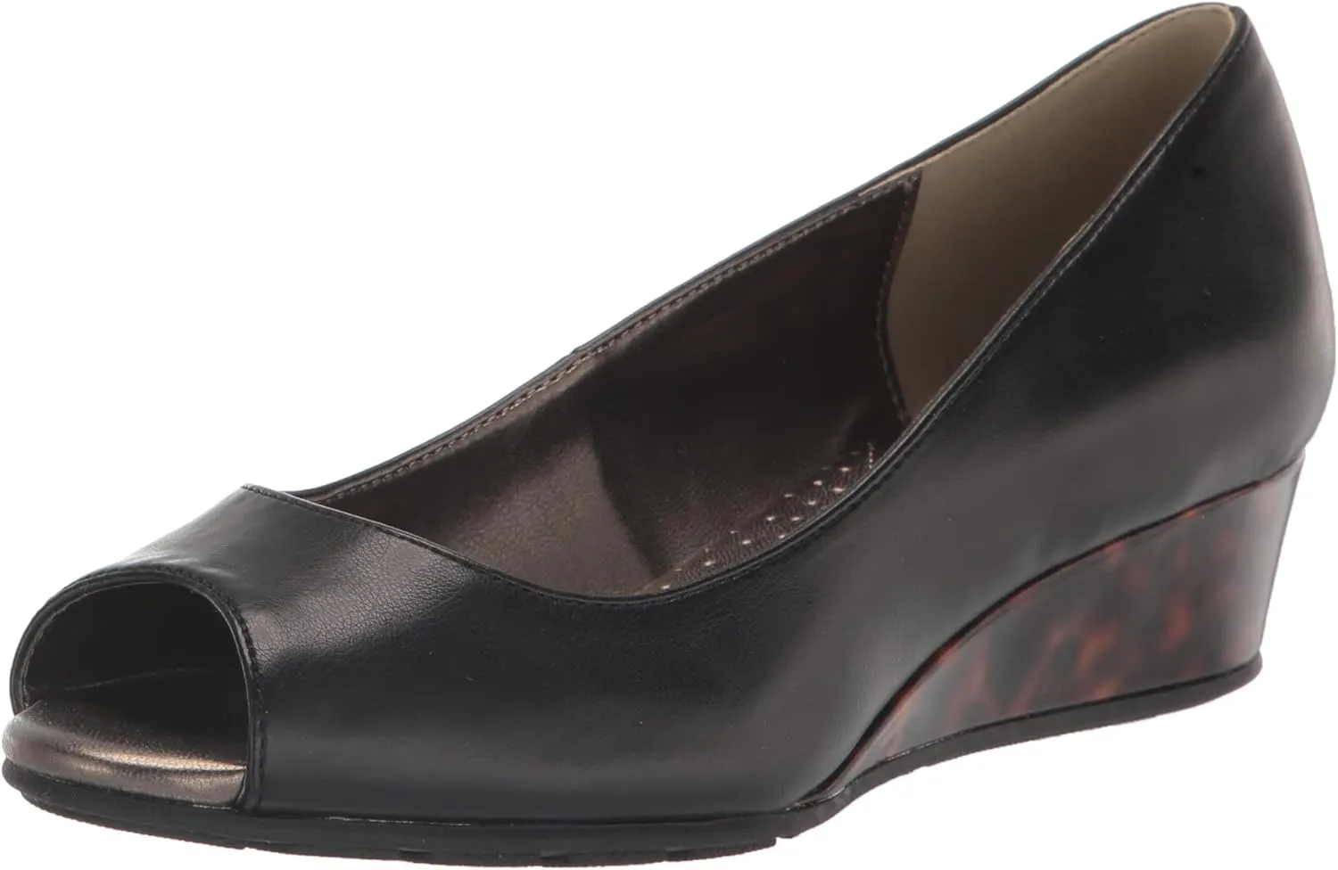 Bandolino Women's Candra Pump