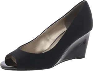 Bandolino Women's Tufflove Pump