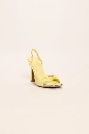 CAMARA SLINGBACK PEEP TOE PUMP