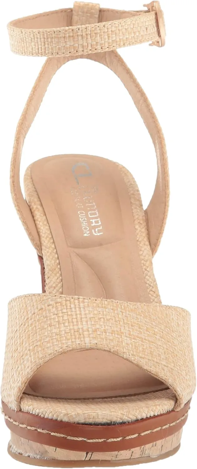 Chinese Laundry Women's Beaming Cloud Patent Wedge Sandal