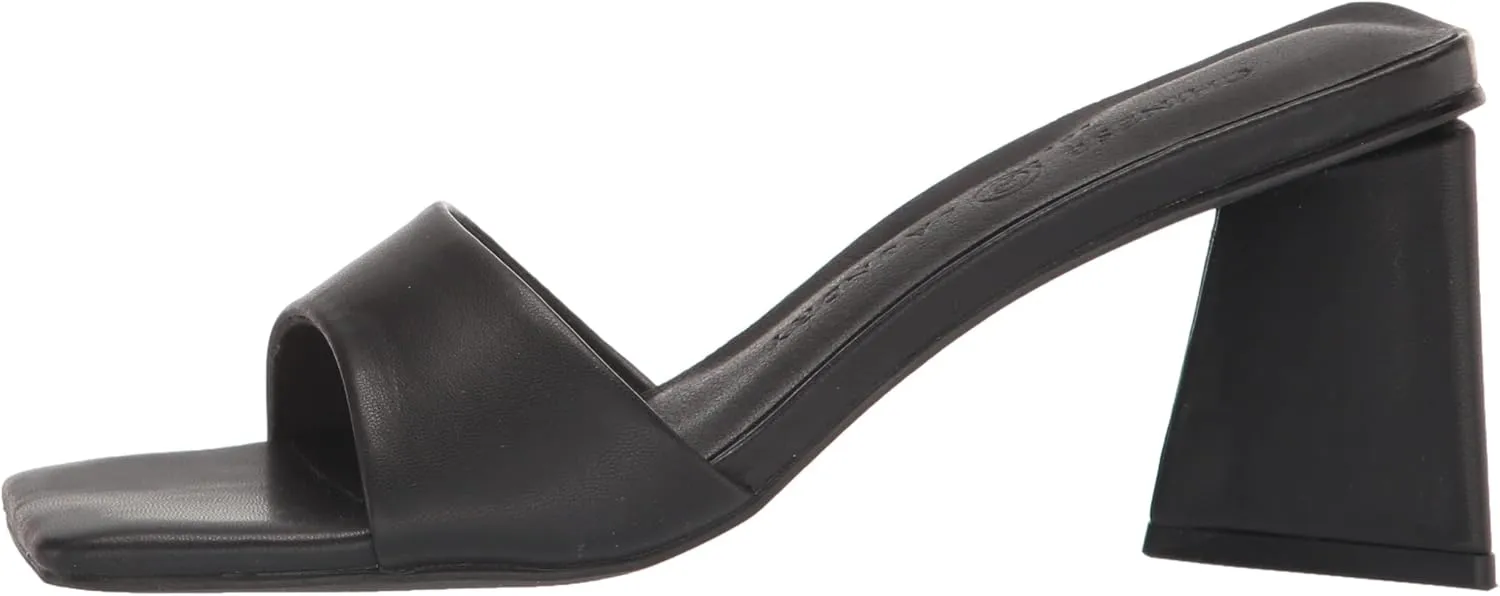 Chinese Laundry Women's Yanda Pump