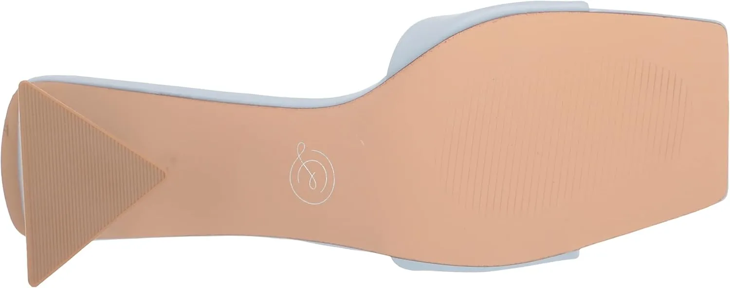 Chinese Laundry Women's Yanda Pump