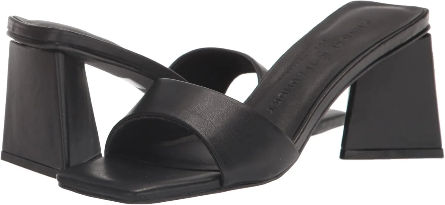 Chinese Laundry Women's Yanda Pump