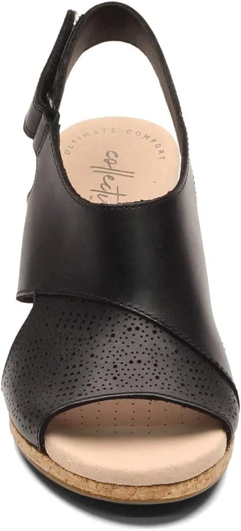 Clarks Women's Annadel Bari Platform