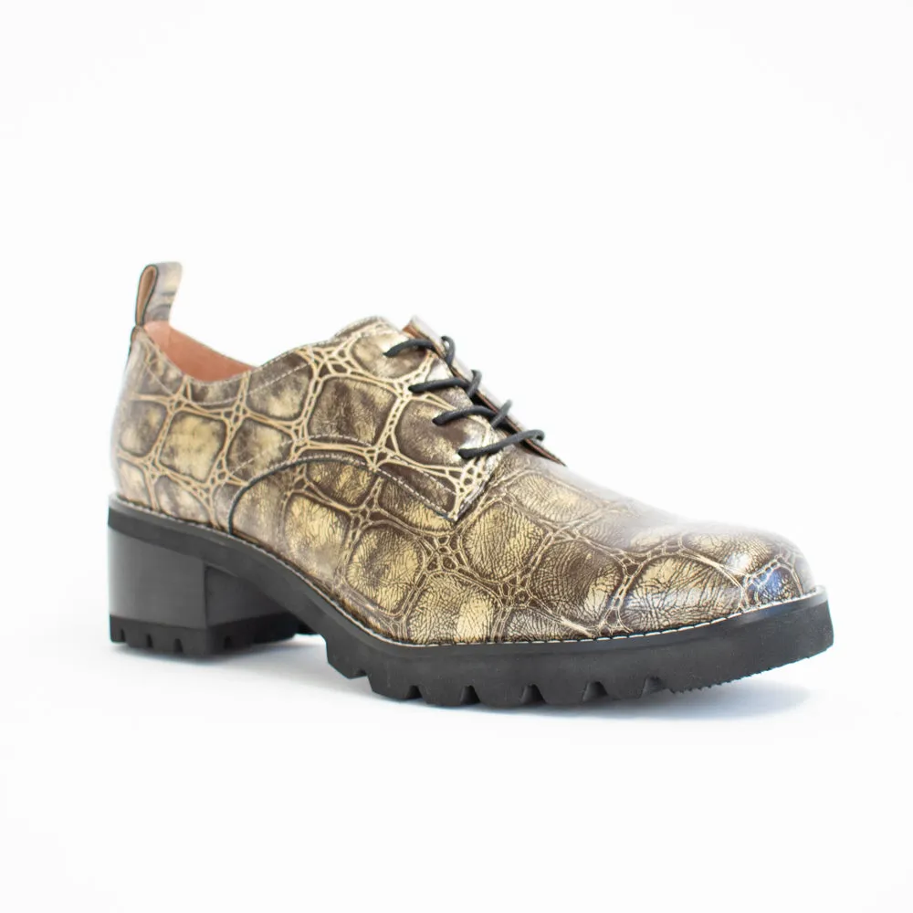 Daya Goldie Croc
