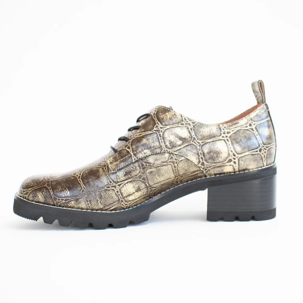 Daya Goldie Croc
