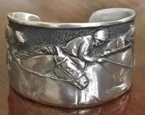Derby  Day Racehorses Cuff