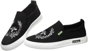 Eco-Friendly Men's Recycled Canvas Sneakers with Organic Cotton Lining and Natural Rubber Outsole for Urban Commute