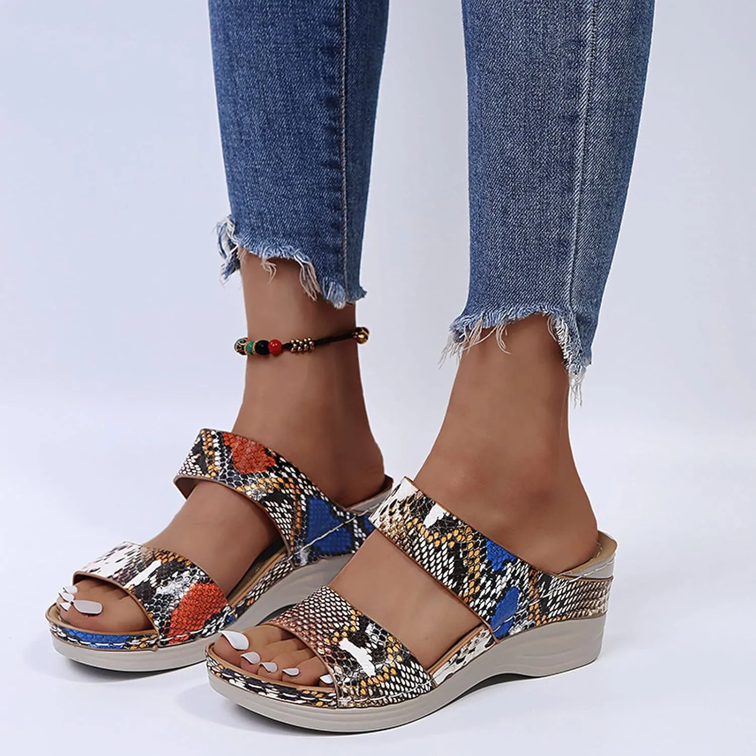 Eduavar Orthopedic Sandals for Women, Women Walking Slippers with Arch Support Leopard Anti-Slip Comfortable Sandals