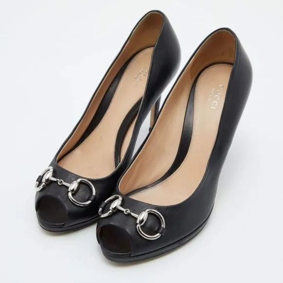 GUCCI peep toe horsebit pump