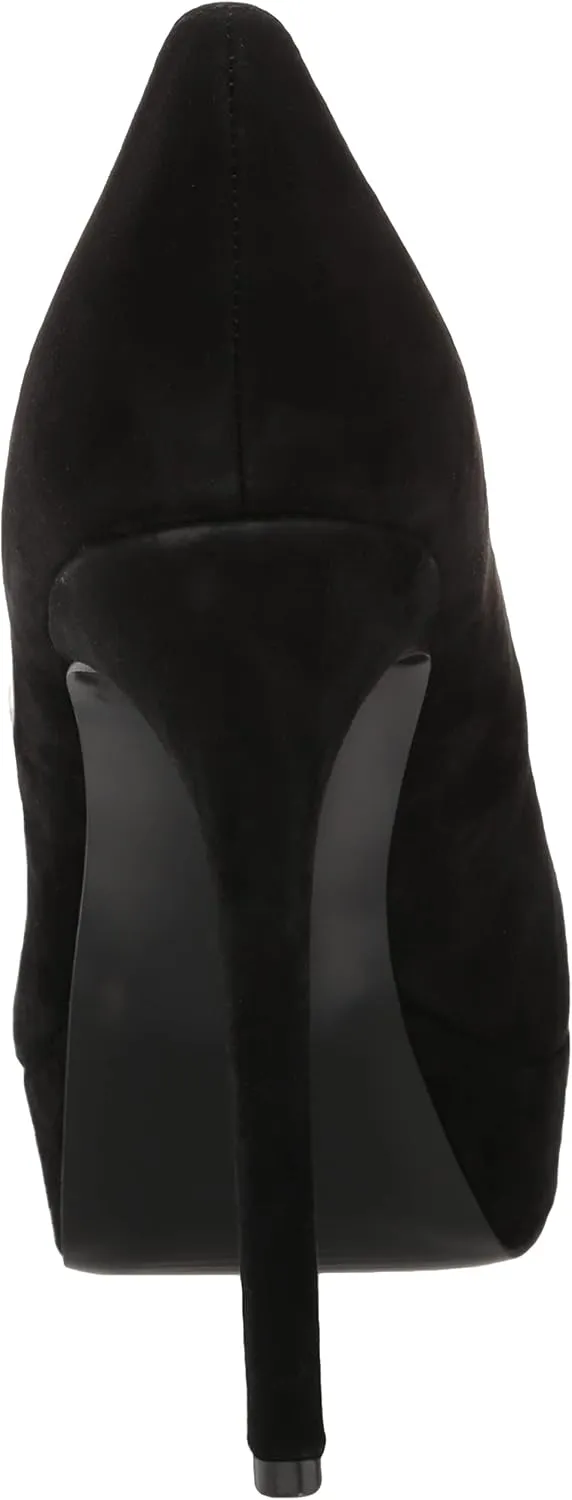 GUESS Women's Cacei Pump