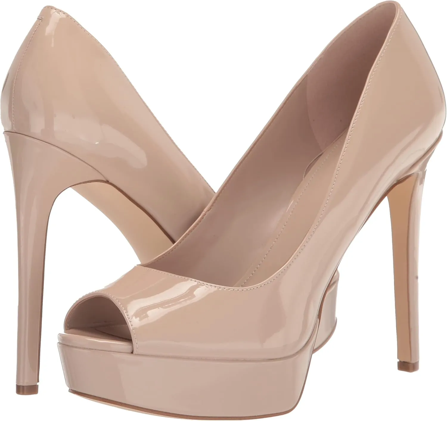 GUESS Women's Cacei Pump