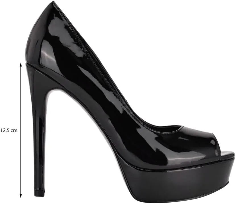 GUESS Women's Cacei Pump