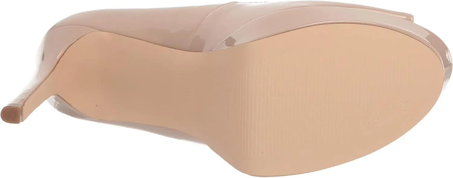 GUESS Women's Cacei Pump