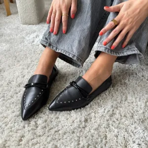 I AM ME - LEATHER - BLACK