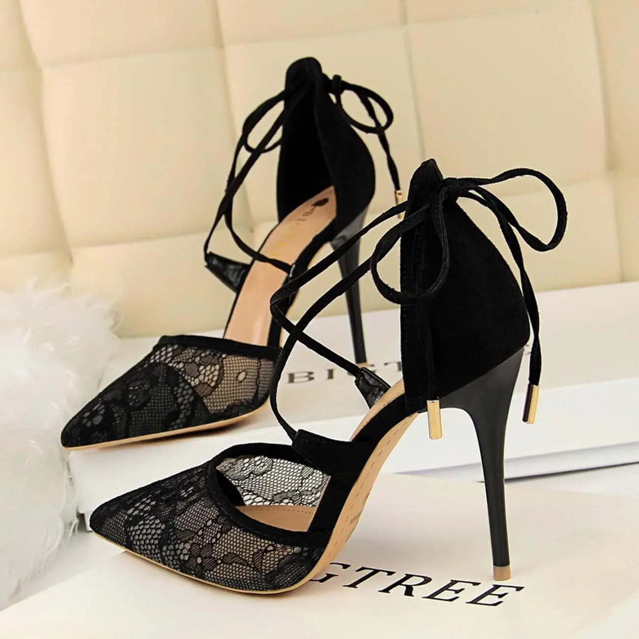 JOEupin Women's Lace Bridal High Heel Peep Toe Open Toe Cover Dress Pump