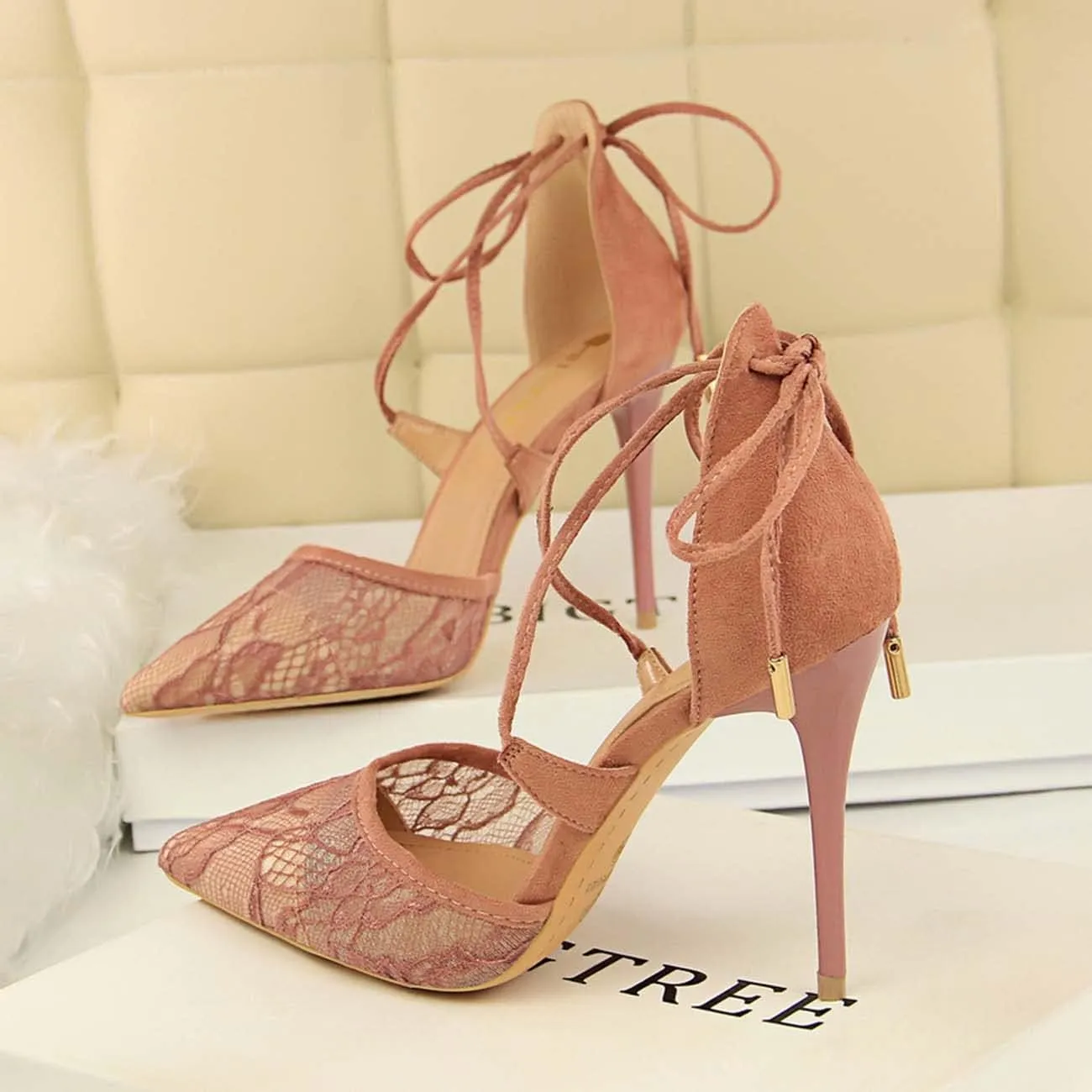 JOEupin Women's Lace Bridal High Heel Peep Toe Open Toe Cover Dress Pump