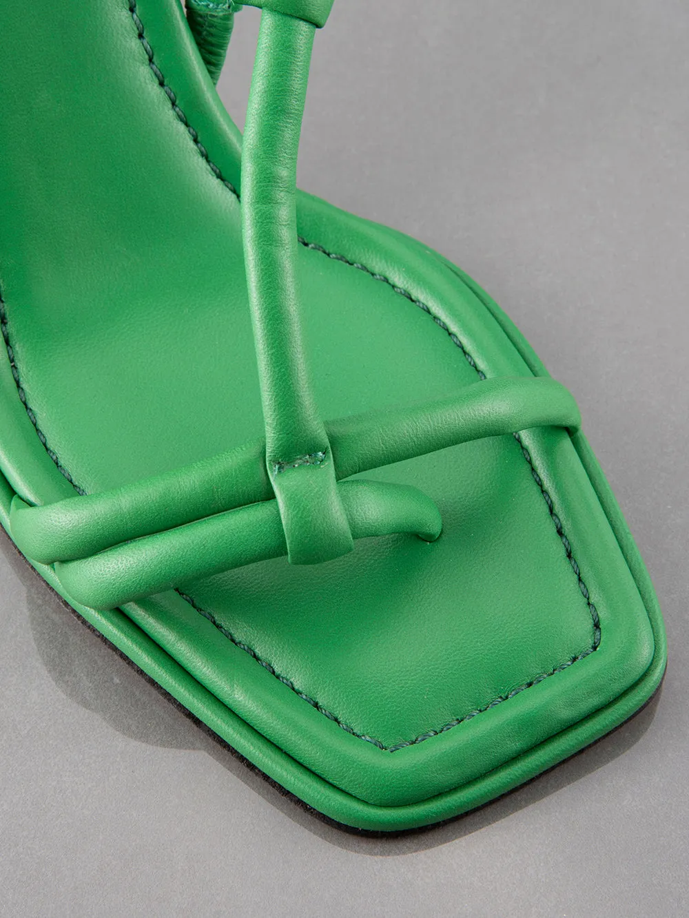 Le Worldwide shipping Sandal Peridot Practical Addison -- Bright