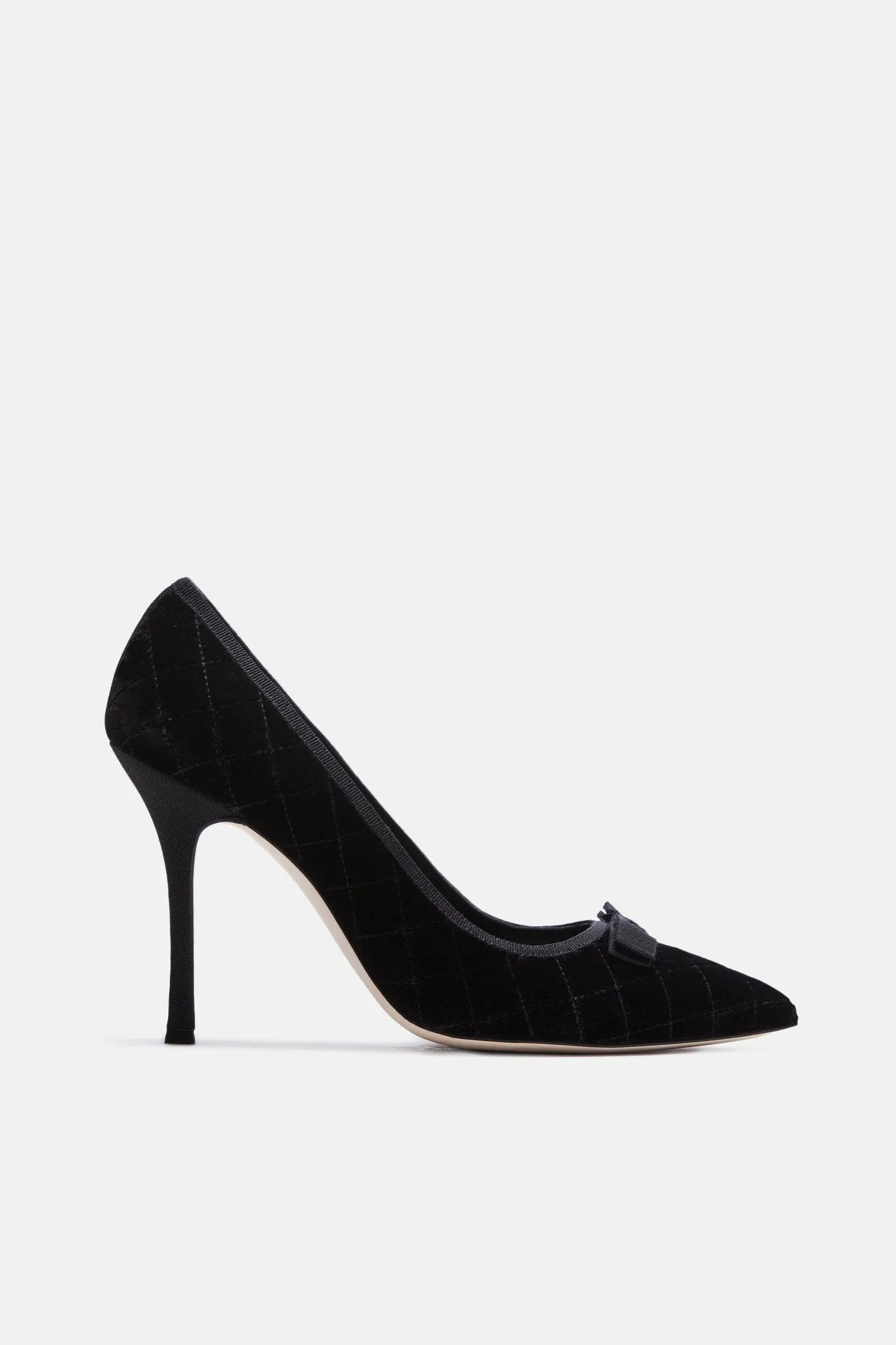 Logia Pump - Black Velvet