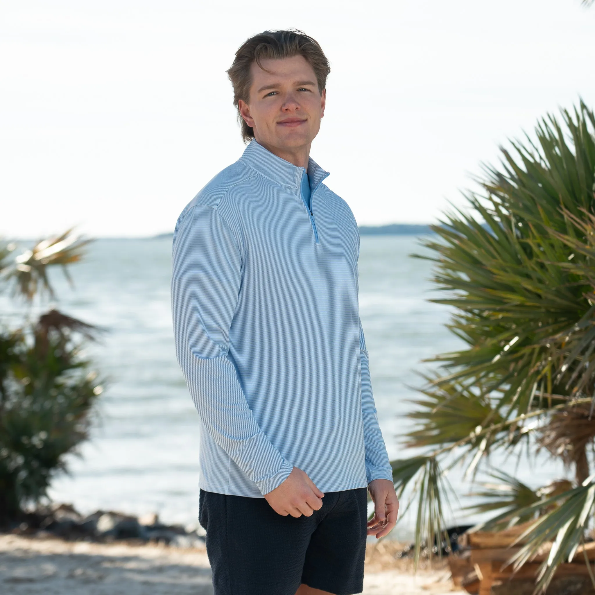 Mariner 1/4 Zip Solid Pullover in Denim Blue
