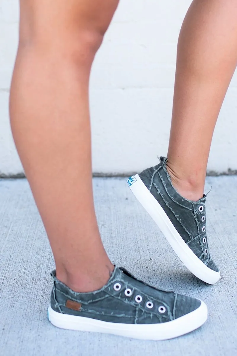 Masterful craftsmanship 16 Sneaker Smoked Malibu Sage Positive feedback On Oz Slip Play Blowfish Comfort Desert Canvas