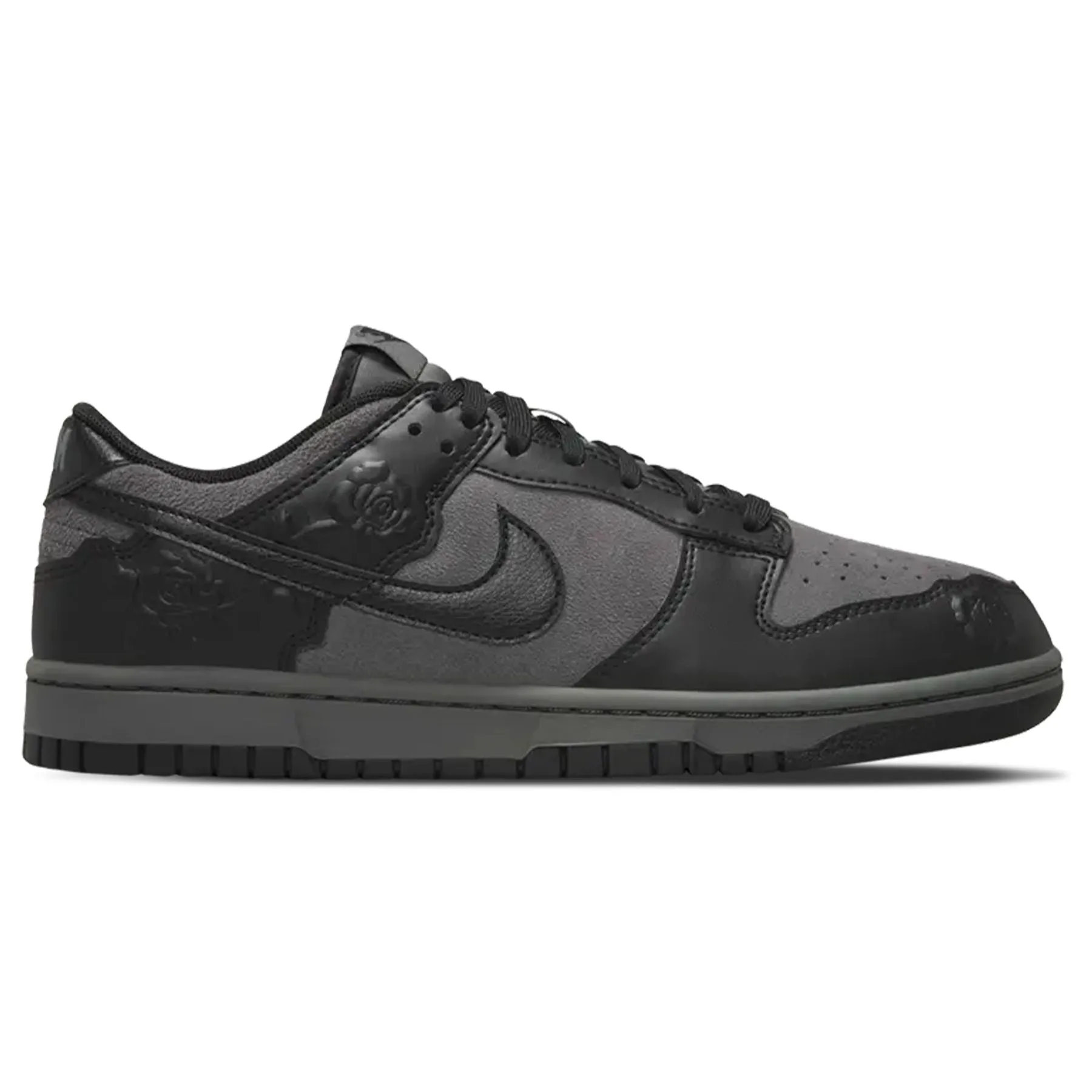 Nike Dunk Low 'Black Roses'