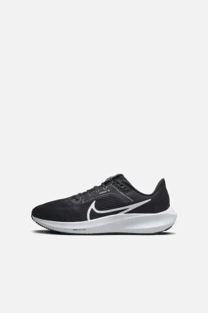 Nike | Nike Pegasus 40 | Black/White - Iron Grey