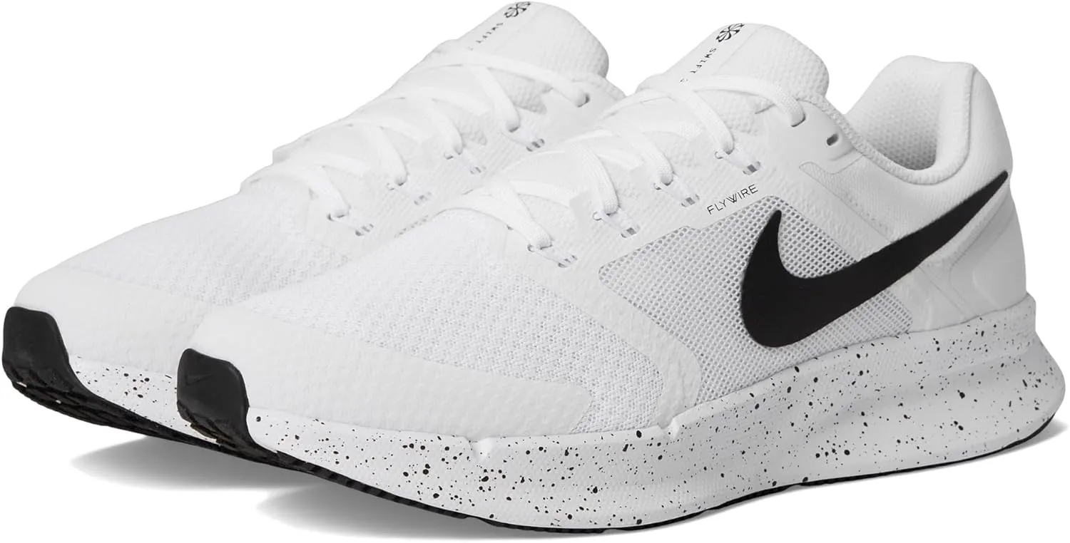 Nike Women's Run Swift 3 Se Sneaker