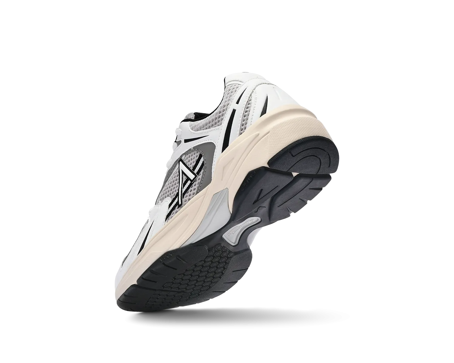 Oserra | White Black | Men