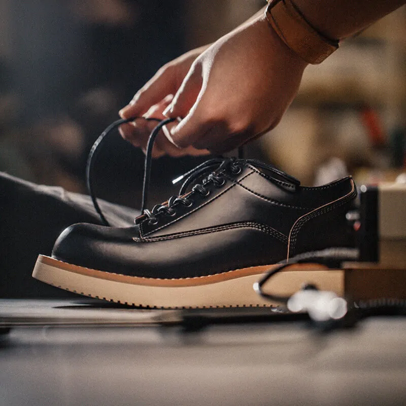 Oxford Shoes with reverse suede stitching