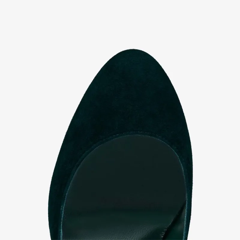 Rakish Green Velvet  Pump