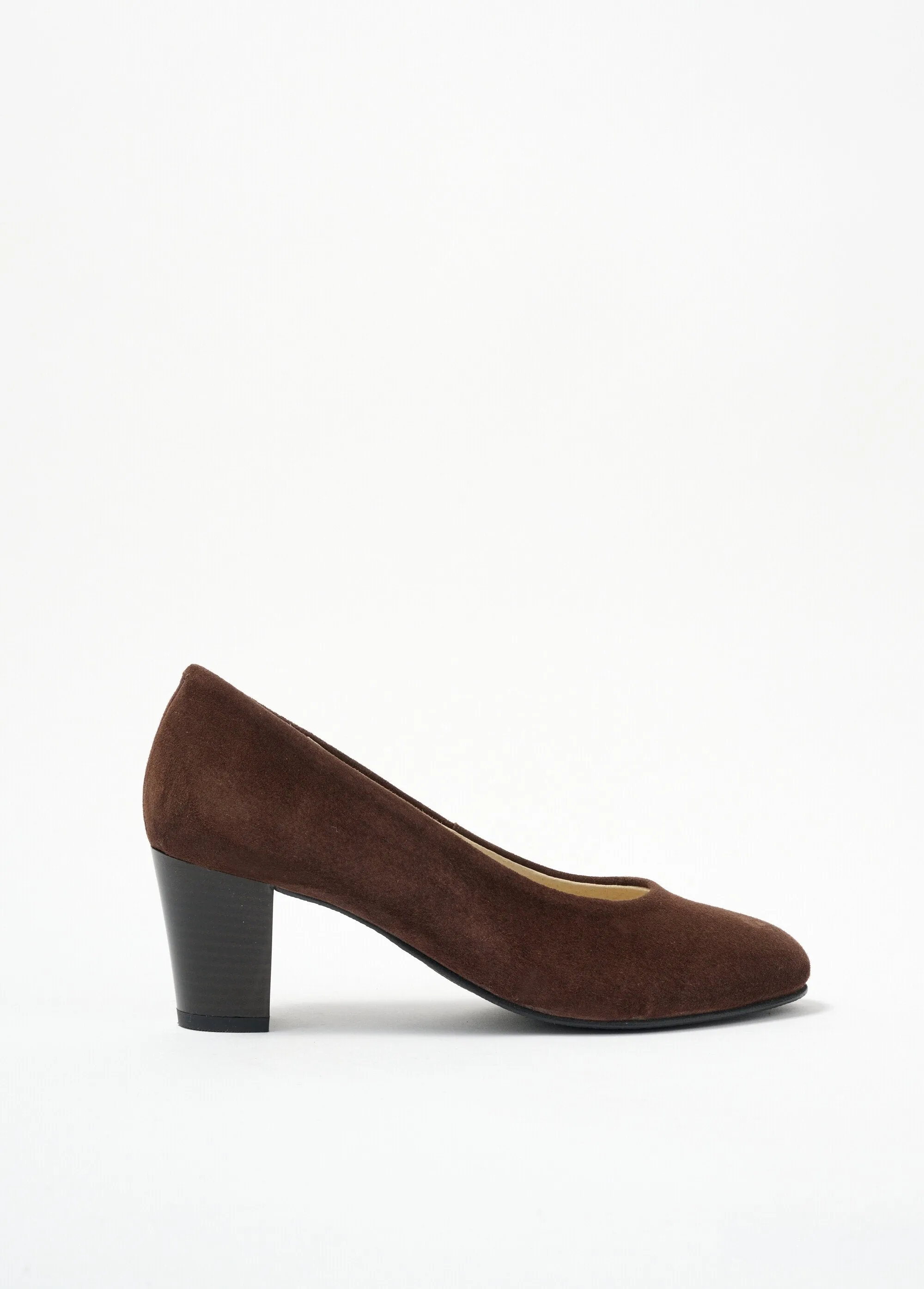 Round-toe leather slingbacks