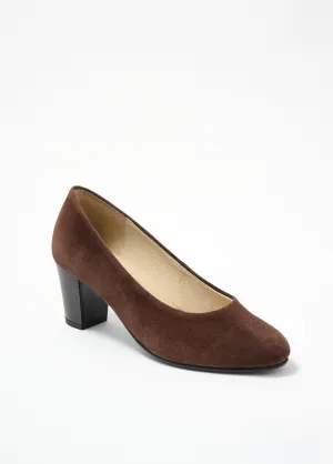 Round-toe leather slingbacks