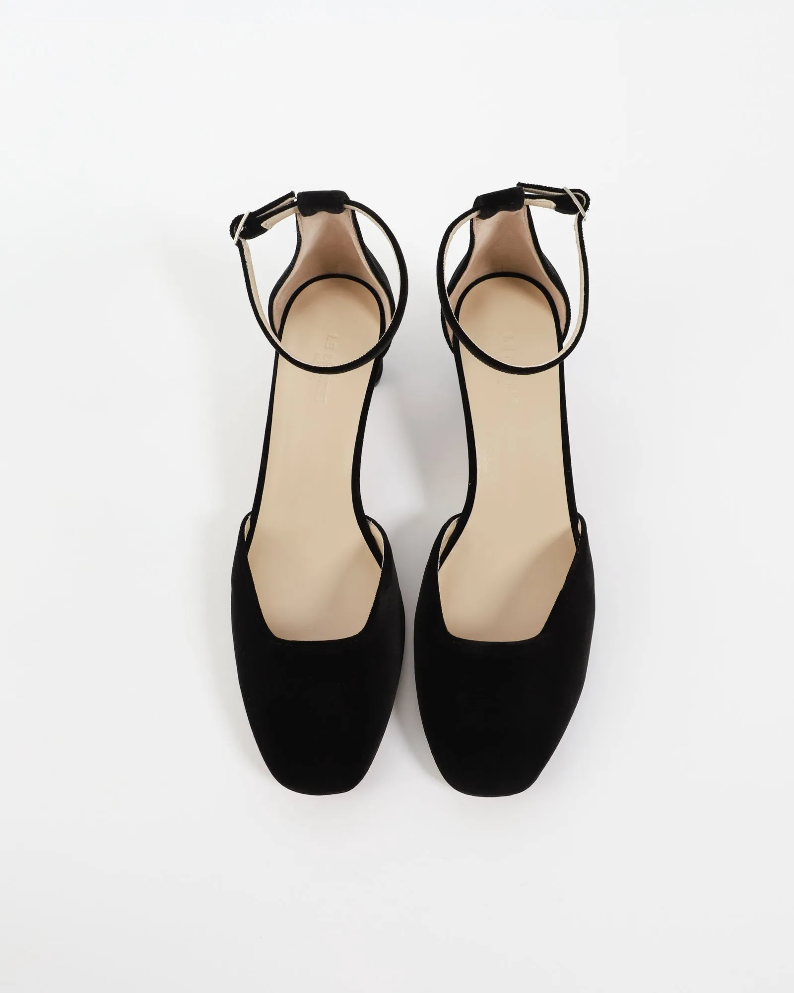Sabine Velvet Pump