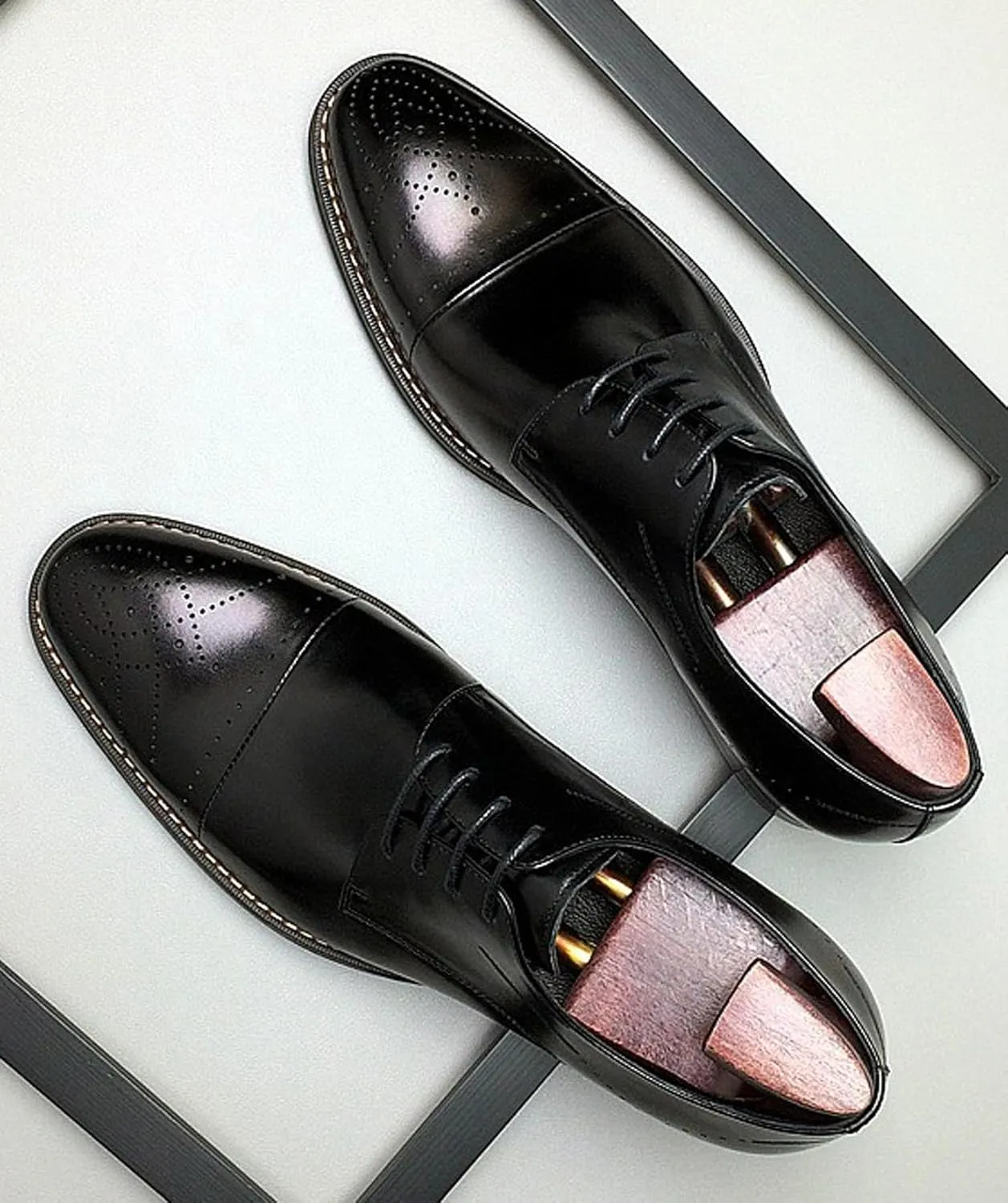 Santimon Men’s Genuine Leather Oxfords Dress Shoes – Handcrafted Cap-Toe Derby Shoes for Formal, Tuxedo, Prom, Wedding & Business Casual