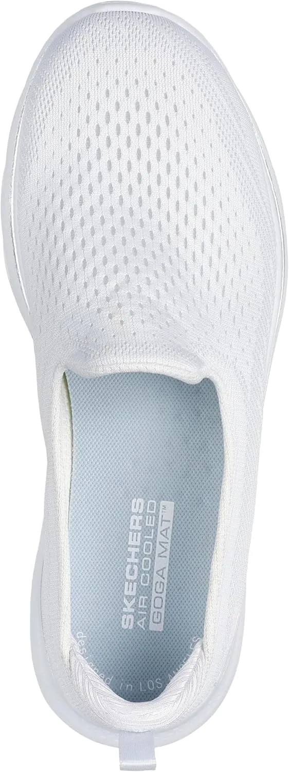 Skechers Women's Go Walk 7 Vina Sneaker