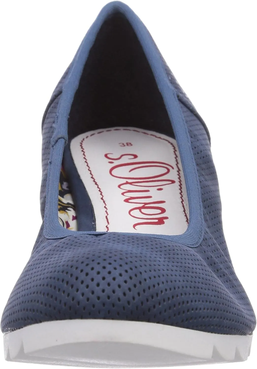 Women's Closed-Toe Pumps
