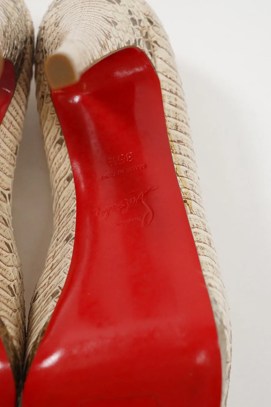 [WS6341] Christian Louboutin | Open Toed Pump